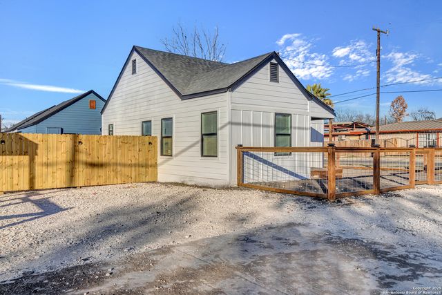 1803 Texas, San Antonio, TX 78228