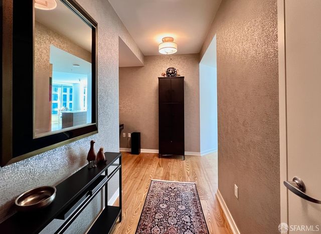 301 Main Street 16H, San Francisco, CA 94105