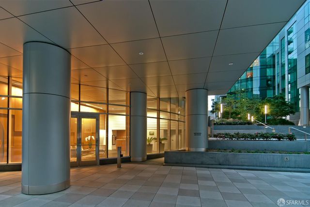 301 Main Street 16H, San Francisco, CA 94105