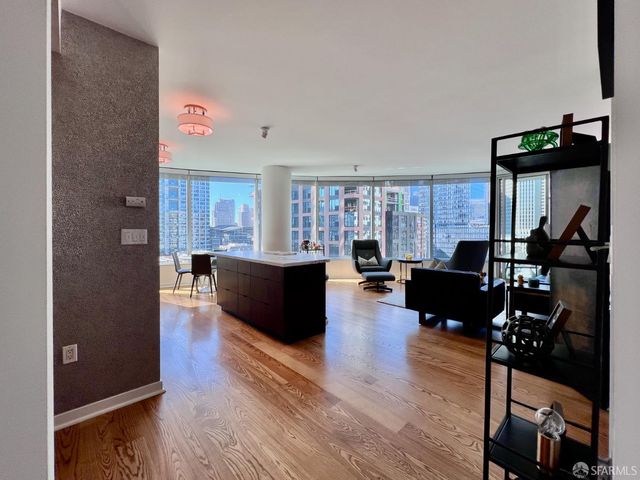 301 Main Street 16H, San Francisco, CA 94105