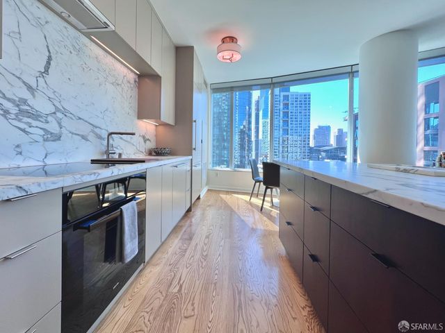 301 Main Street 16H, San Francisco, CA 94105