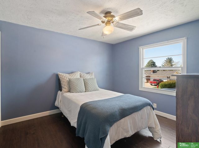 13401 Glenn Street, Omaha, NE 68138