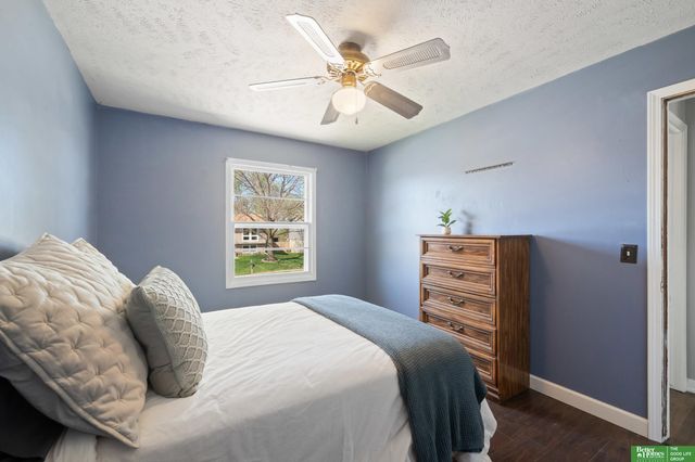 13401 Glenn Street, Omaha, NE 68138