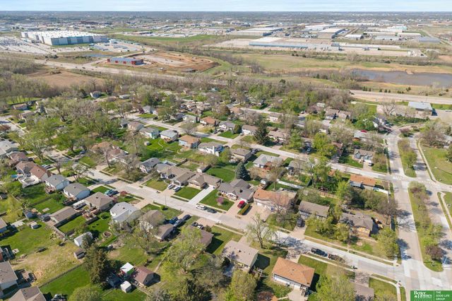 13401 Glenn Street, Omaha, NE 68138