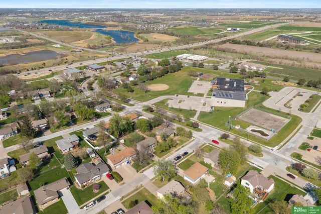 13401 Glenn Street, Omaha, NE 68138