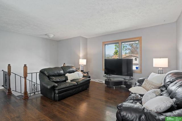 13401 Glenn Street, Omaha, NE 68138