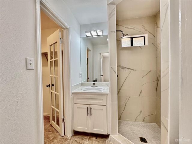 106 Aldrin Street, Donna, TX 78537