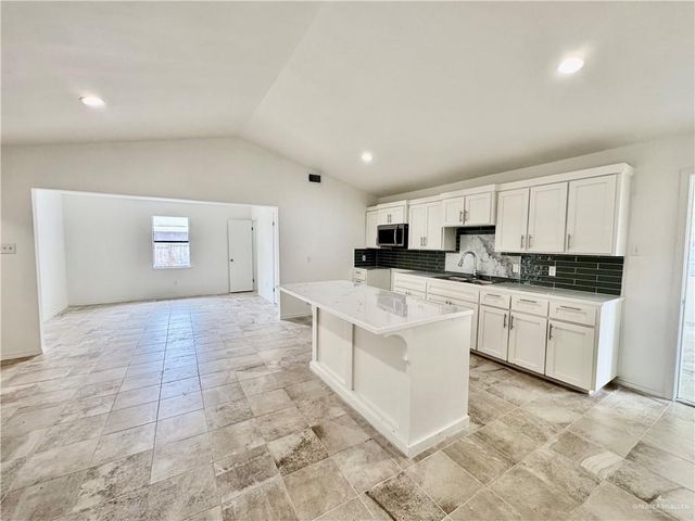 106 Aldrin Street, Donna, TX 78537