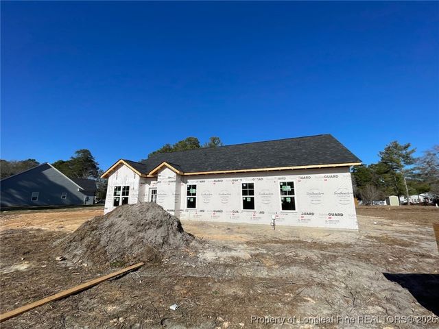 725 Porter Road, Hope Mills, NC 28348