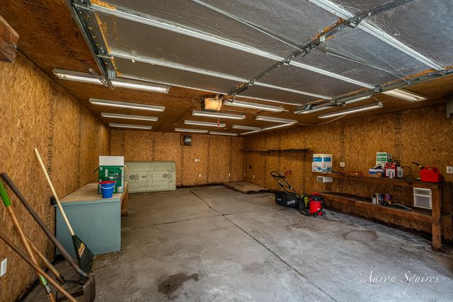 2163 Galewood Avenue SW, Wyoming, MI 49509