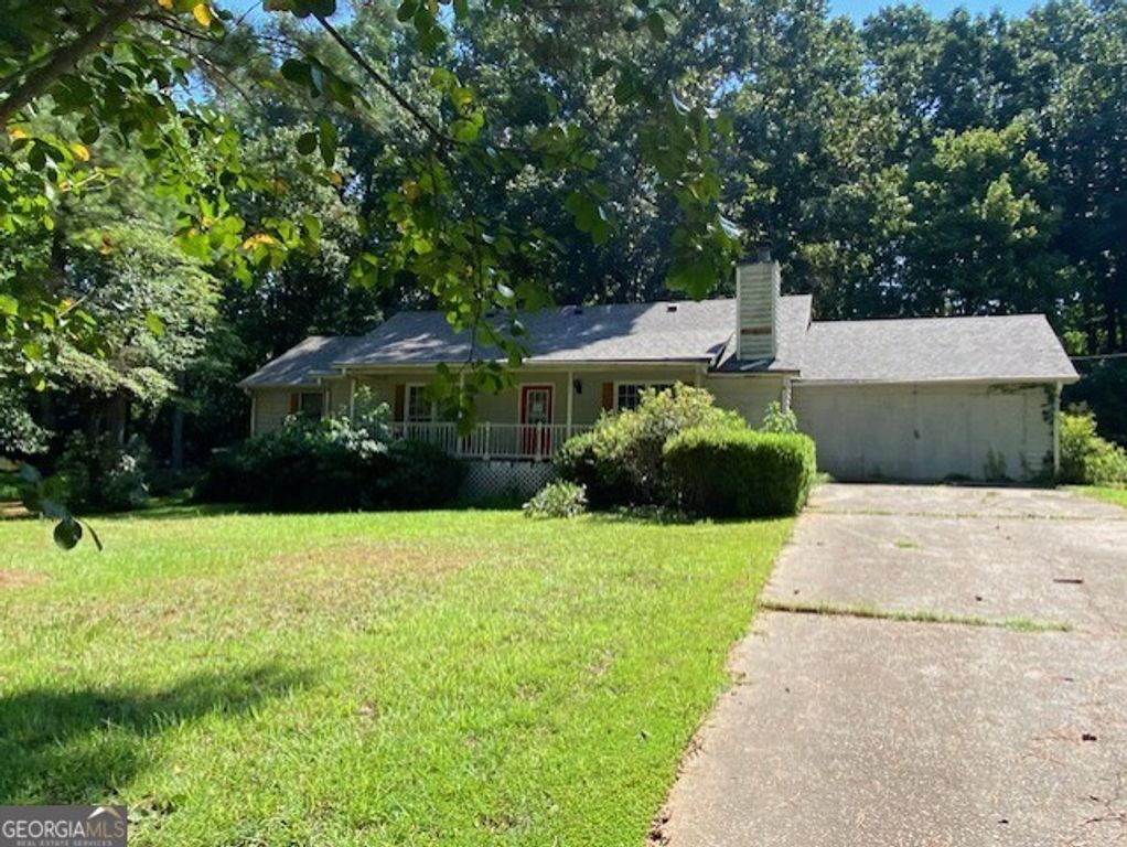 203 Farmbrook Parkway, Stockbridge, GA 30281