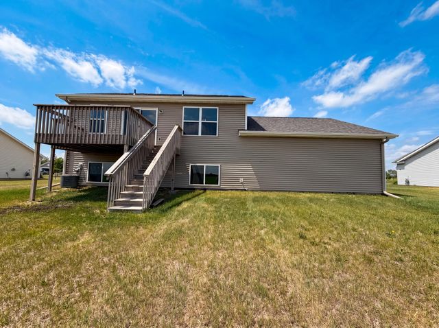 19149 Engle Wood Drive, Big Lake, MN 55309