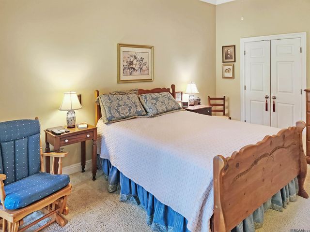 19281 Country Club Ln, Hammond, LA 70401