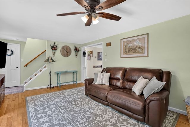 55 Southampton Rd, Westhampton, MA 01027