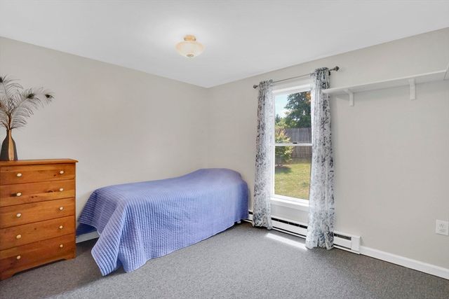 55 Southampton Rd, Westhampton, MA 01027