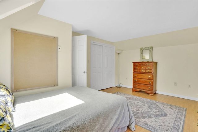 55 Southampton Rd, Westhampton, MA 01027