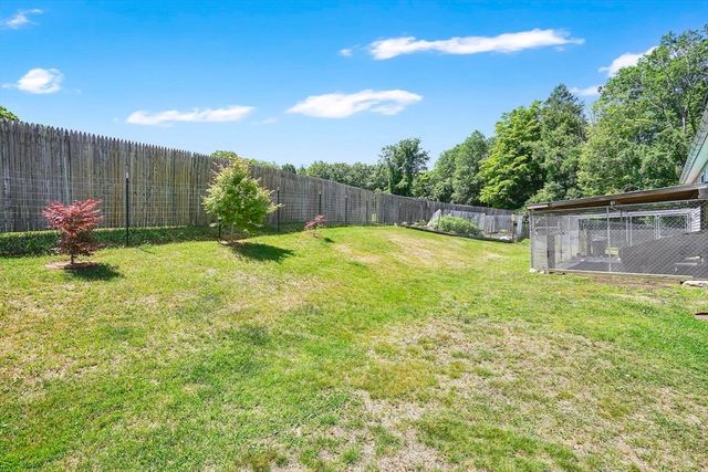 55 Southampton Rd, Westhampton, MA 01027