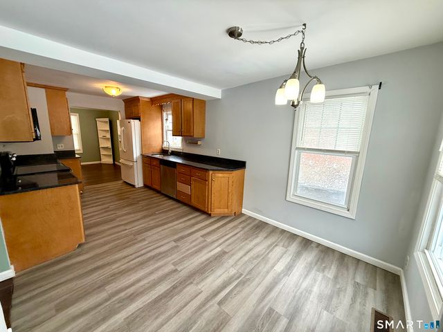 42 Wells Avenue, Shelton, CT 06484