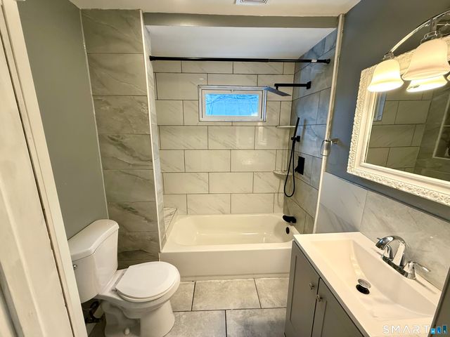 42 Wells Avenue, Shelton, CT 06484