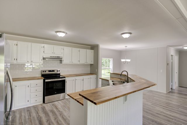 631 Haughton Trace Court, Haughton, LA 71037