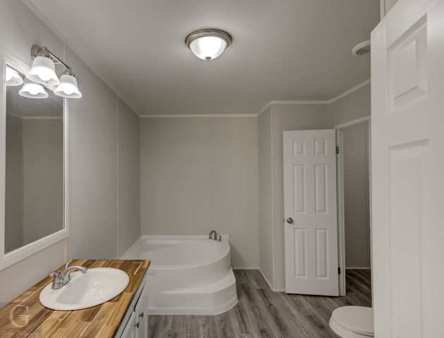 631 Haughton Trace Court, Haughton, LA 71037