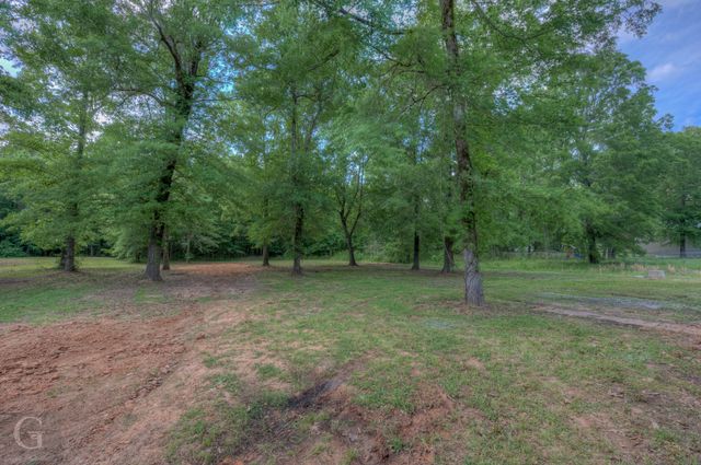 631 Haughton Trace Court, Haughton, LA 71037