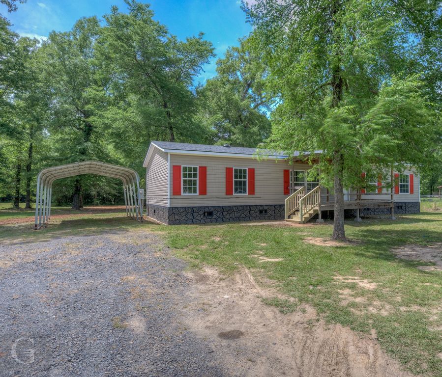 631 Haughton Trace Court, Haughton, LA 71037