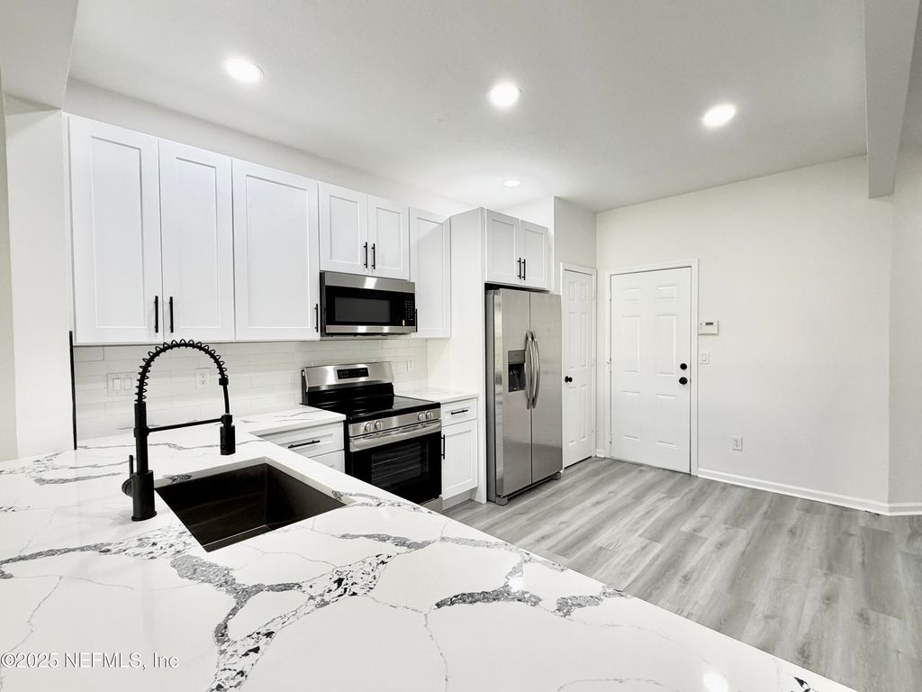 13424 ENGLISH PEAK Court, Jacksonville, FL 32258