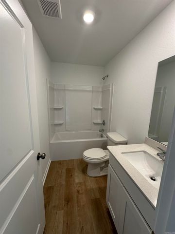8001 Chesapeake Trail, Bauxite, AR 72011