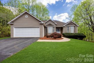 403 Canonero Drive, Fairview, NC 28730