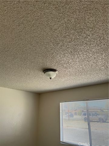 6607 Palo Verde Avenue, 29 Palms, CA 92277