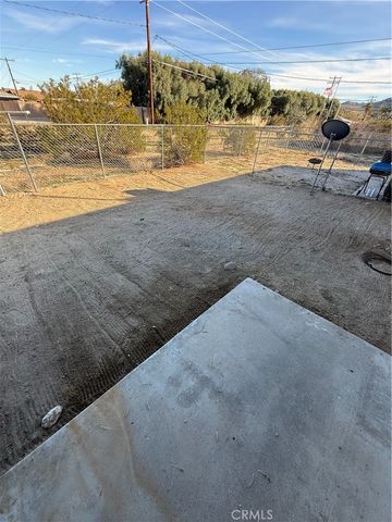 6607 Palo Verde Avenue, 29 Palms, CA 92277