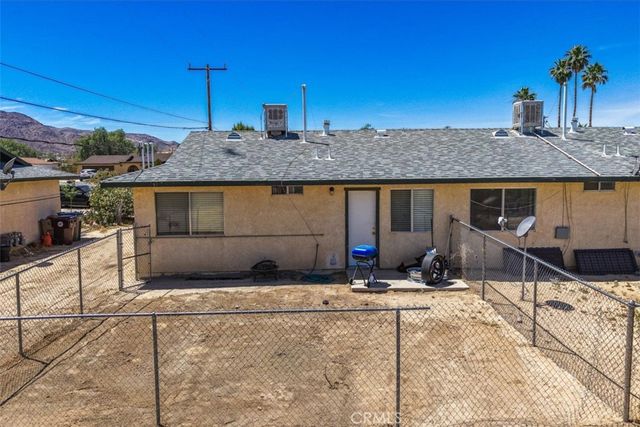 6607 Palo Verde Avenue, 29 Palms, CA 92277