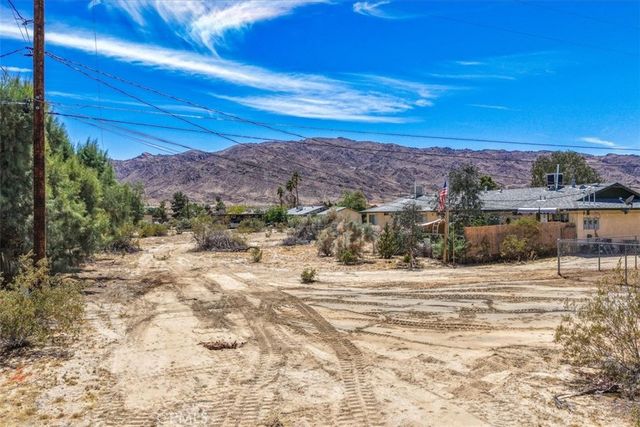 6607 Palo Verde Avenue, 29 Palms, CA 92277