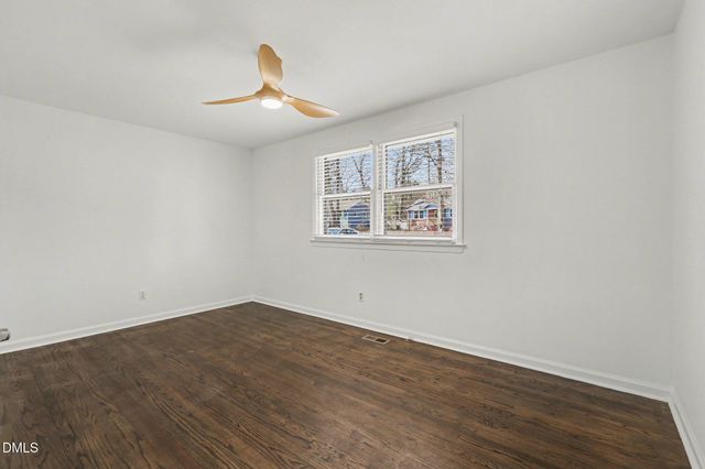 407 Hickory Drive, Chapel Hill, NC 27517