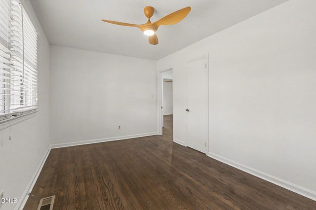 407 Hickory Drive, Chapel Hill, NC 27517