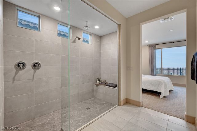 6502 Corsari Ridge Street, Las Vegas, NV 89166