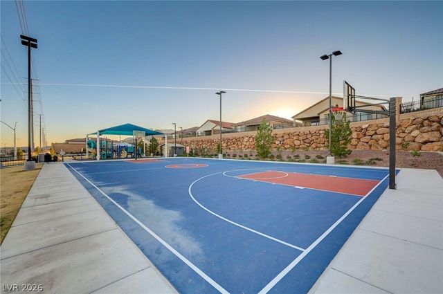 6502 Corsari Ridge Street, Las Vegas, NV 89166
