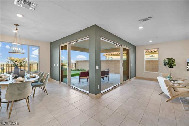 6502 Corsari Ridge Street, Las Vegas, NV 89166
