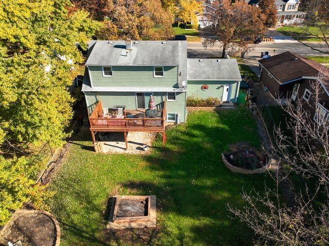 520 N Lyle Avenue, Elgin, IL 60123