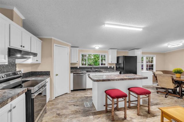 16352 Crockett Crossing, Conroe, TX 77303