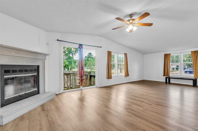 16352 Crockett Crossing, Conroe, TX 77303