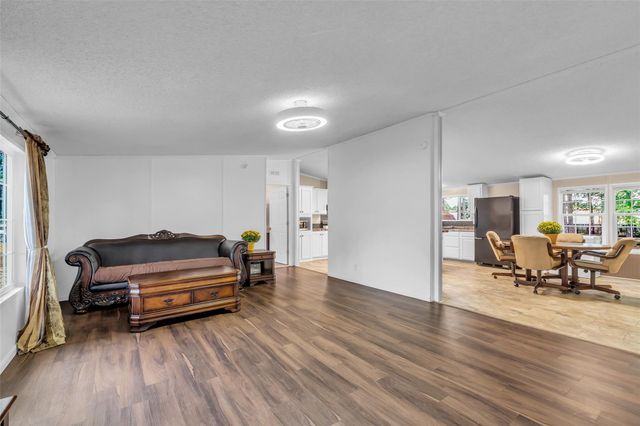 16352 Crockett Crossing, Conroe, TX 77303