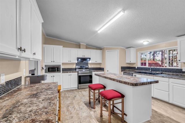 16352 Crockett Crossing, Conroe, TX 77303