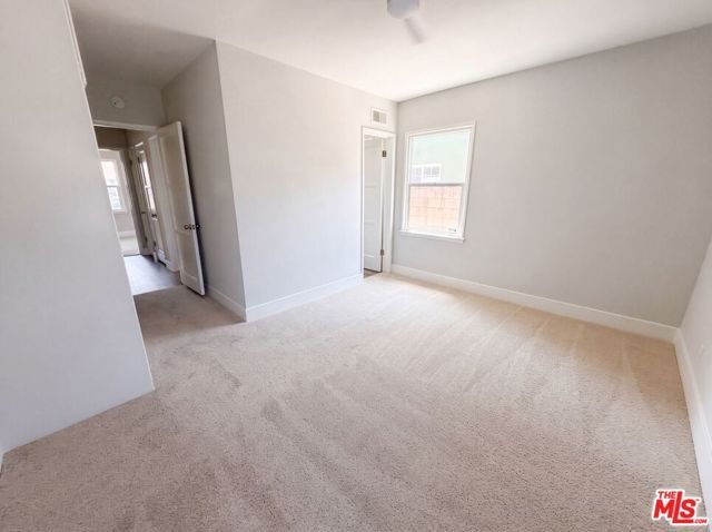 8015 Aldea Avenue, Los Angeles, CA 91406