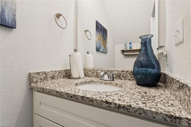 614 Rolfe ST, Hampton, VA 23661