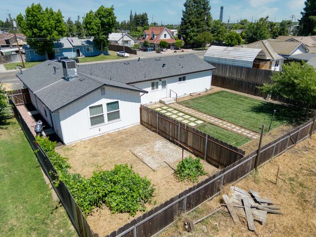 3333 Fresno Ave, Denair, CA 95316