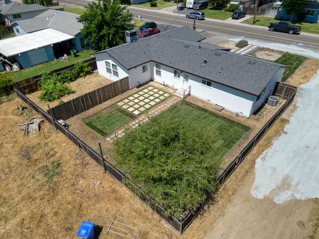 3333 Fresno Ave, Denair, CA 95316