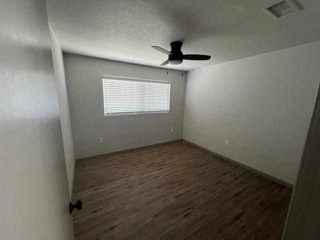 3333 Fresno Ave, Denair, CA 95316