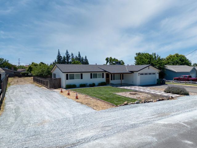 3333 Fresno Ave, Denair, CA 95316
